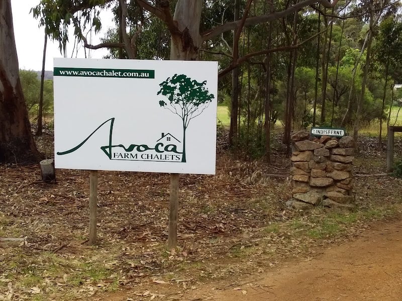 Avoca Farm Chalet & Cottage in Youngs Siding, WA