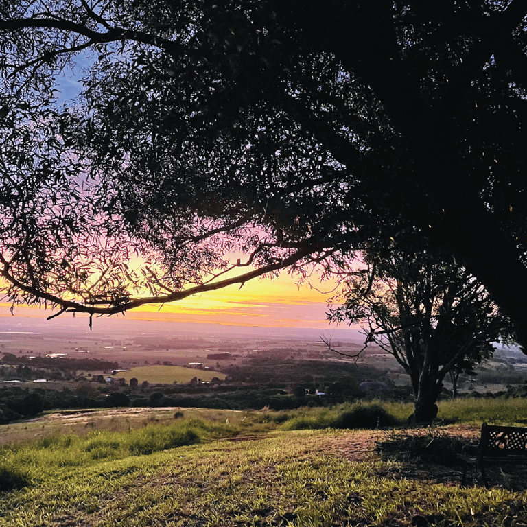 Chesterfield Farm Stay in Merlwood, QLD