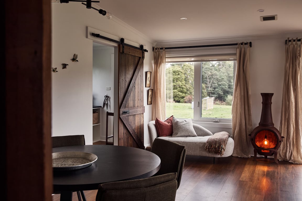 Pa's Place at Summerlea Farm in North Lilydale, TAS