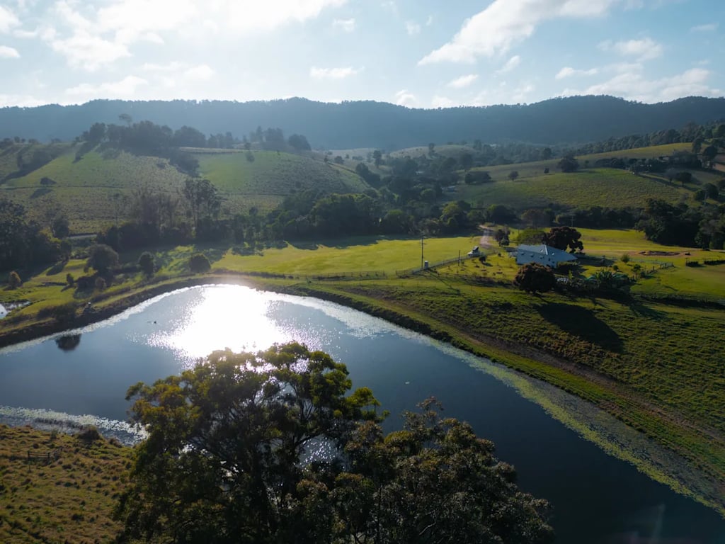 Sandycreek Homestead in Downsfield, QLD