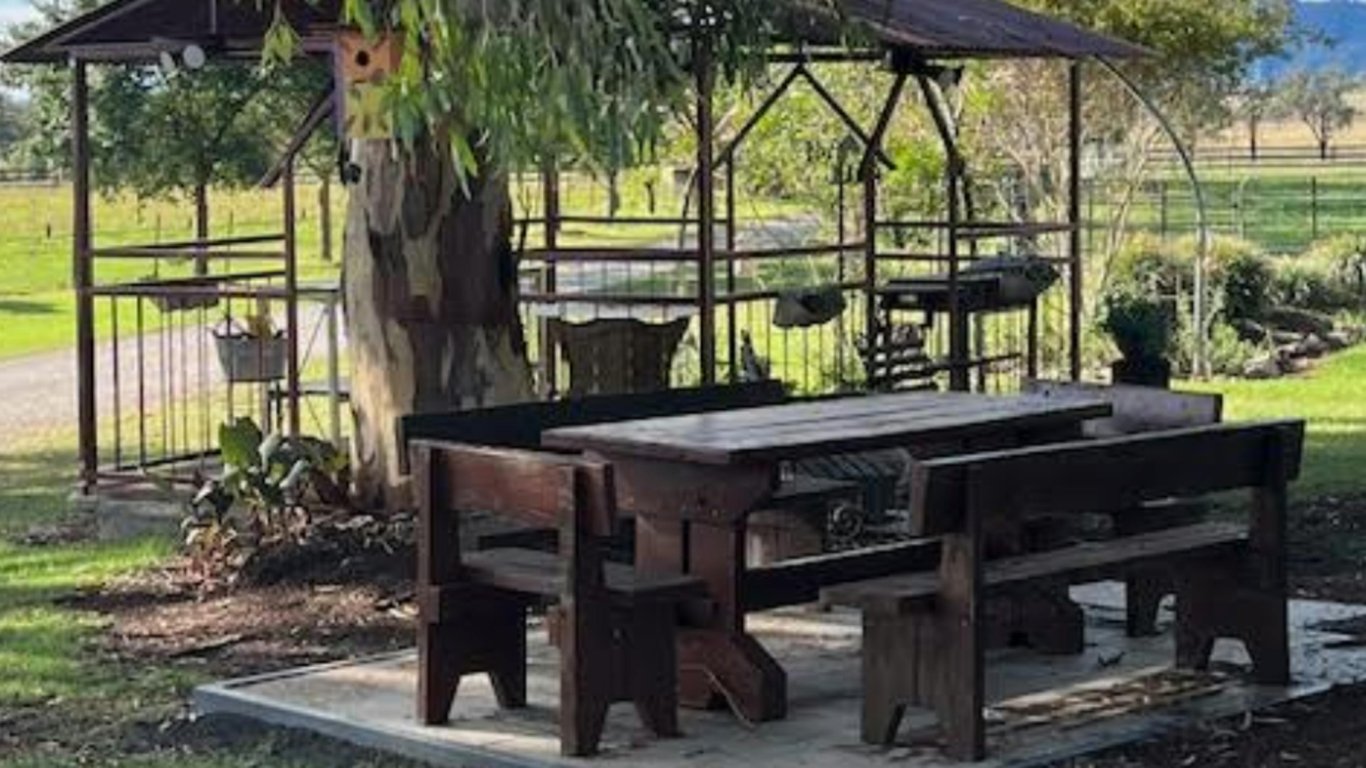 Sheffield B&B Farm stay Tamworth in Kingswood, NSW